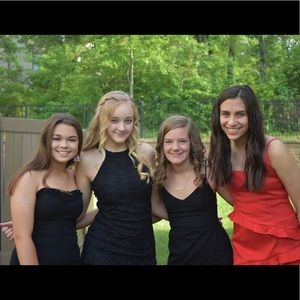 Meet your Posher, Katelyn